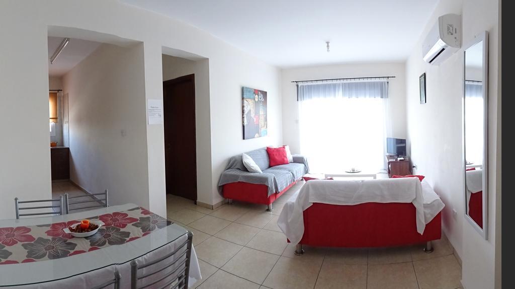 Apartament Melpo Court Geroskipou Zewnętrze zdjęcie